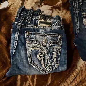 Rock revivals, Size 29 Dark- light bluish color, Alpine straight
